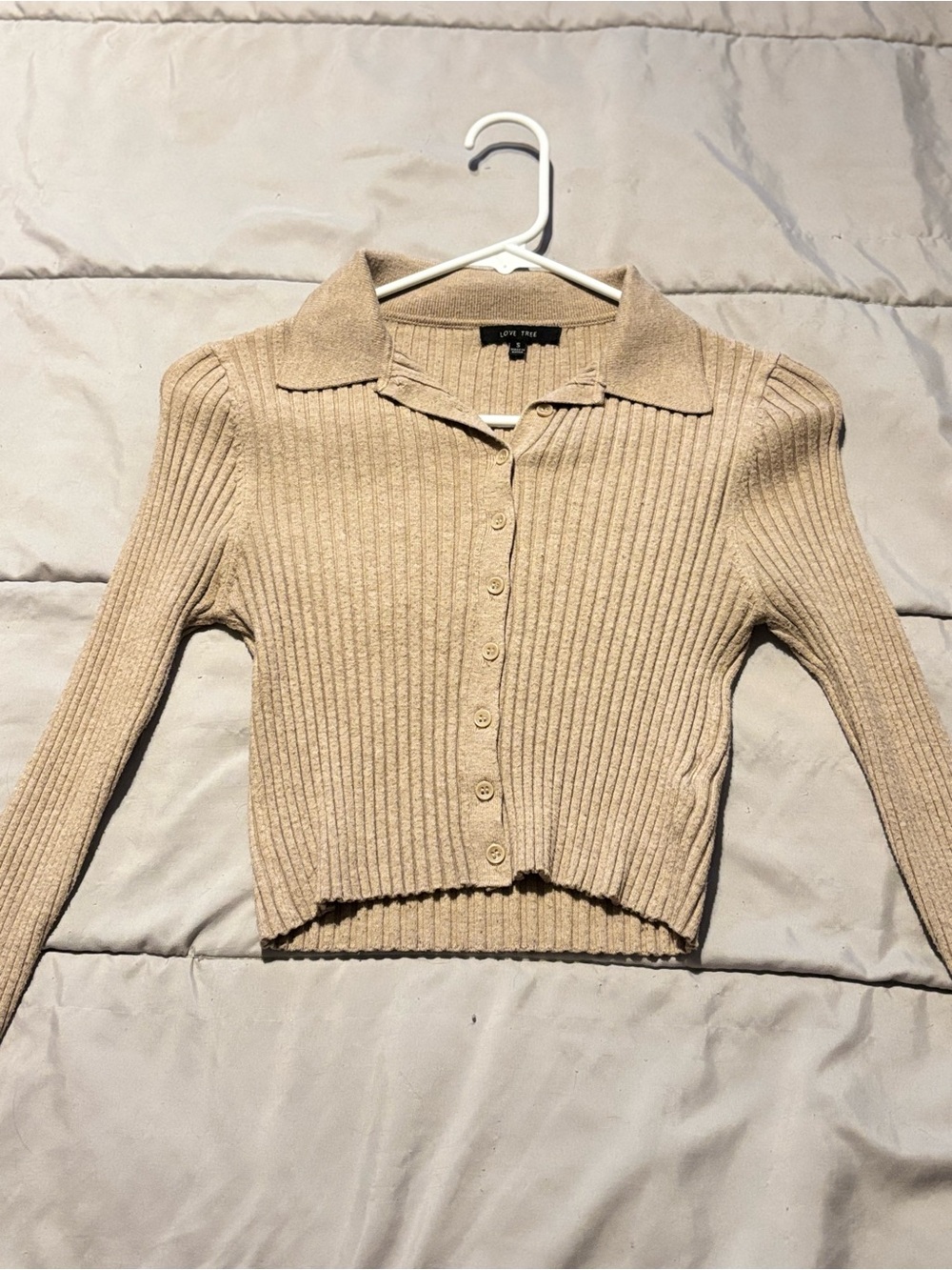 Ribbed Button-Front Collared Sweater - Beige